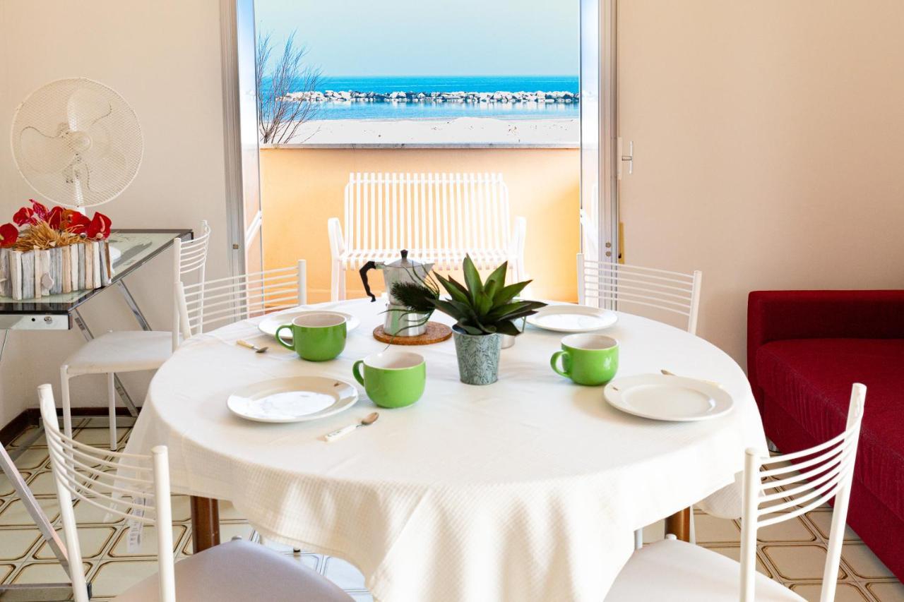Residence Rainbow Bellaria-Igea Marina Buitenkant foto